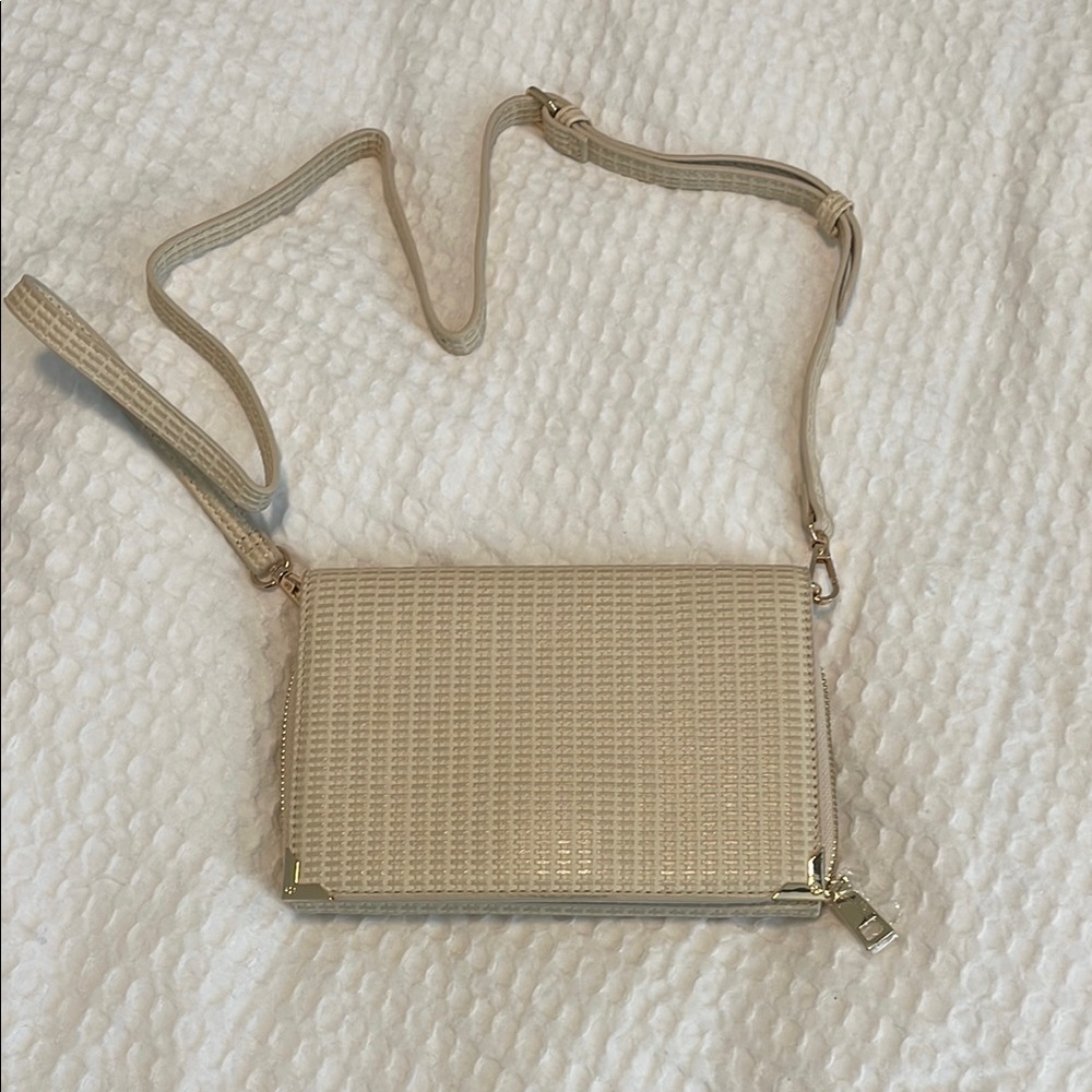 Urban Expressions Aleda Wallet Clutch